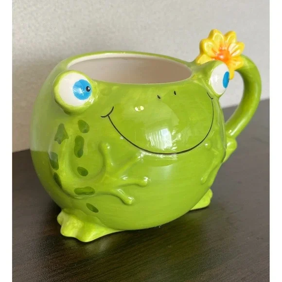 PIER 1 One Imports Freddy The Frog Coffee Cup Mug Planter Ceramic Sunflower Cute - Picture 4 of 10